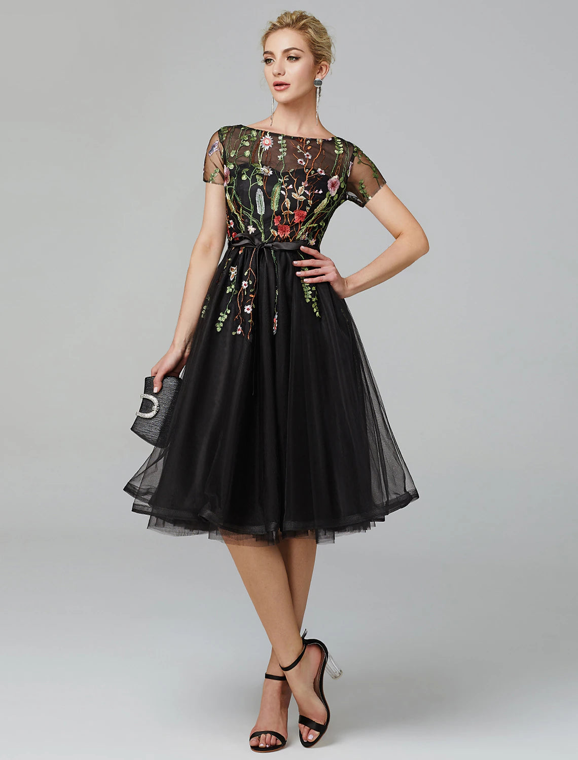 Fashion Forward A-Line Elegant Floral Engagement Formal Evening Dress Illusion Neck Short Sleeve Knee Length Lace with Pleats Appliques Fashion Forward A-Line Elegant Floral Engagement Formal Evening Dress Illusion Neck Short Sleeve Knee Length Lace with Pleats Appliques