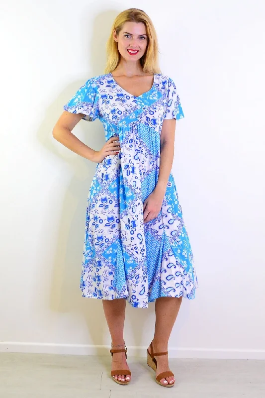 Day To Night Styles Soft Blue Floral Paisley Tunic Dress