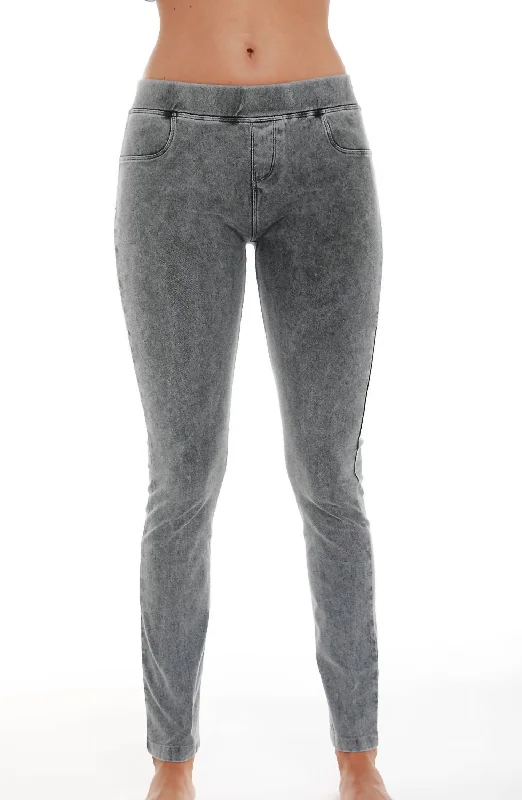 Redefining Women's Fashion High Rise Capri In Charcoal