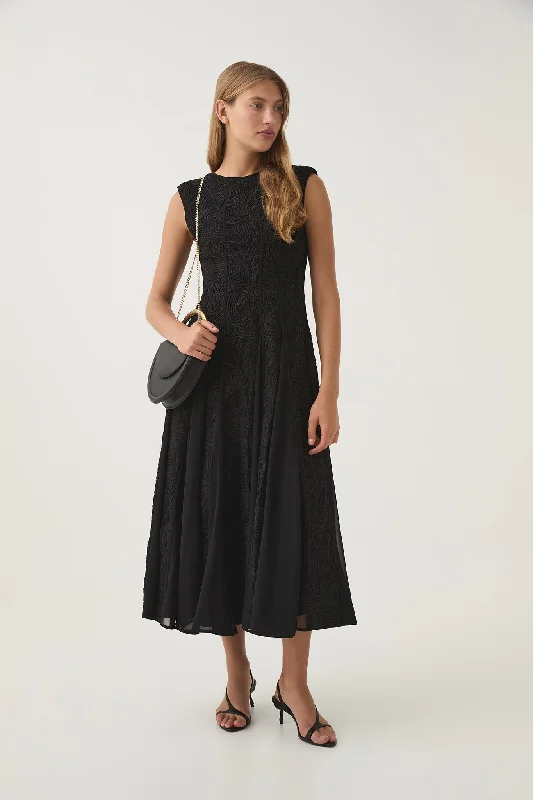 Daily Essentials Soleil Lace Midi Dress