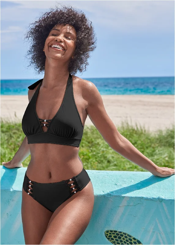 Trendy Boutique Online Strappy Halter Top - Black Beauty