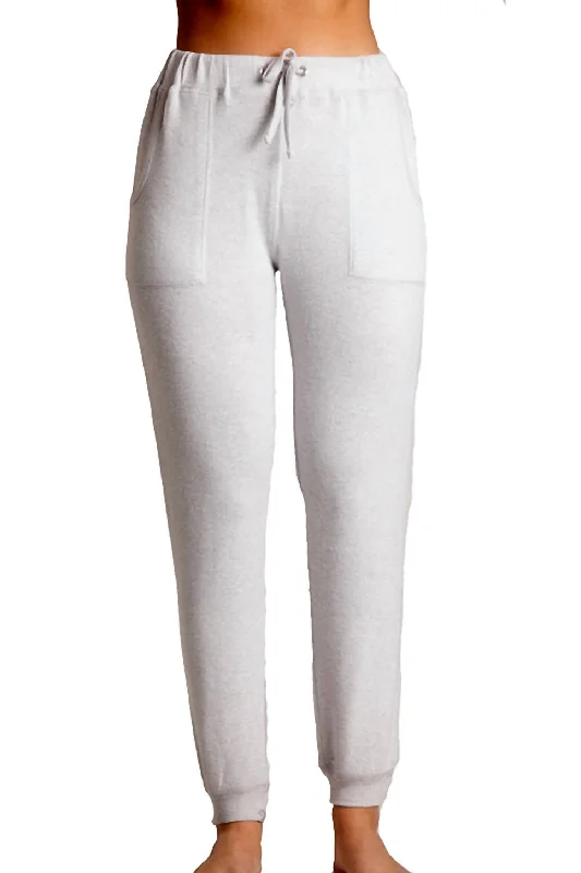 Trend Forward Women's Wear Joggers In White