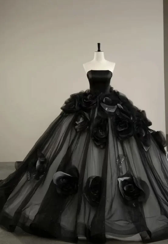 Women’s Seasonal Fashion Trends Elegant Black Strapless Floral Quinceanera Dress Evening Ball Gown MD7443 Women’s Seasonal Fashion Trends Elegant Black Strapless Floral Quinceanera Dress Evening Ball Gown MD7443