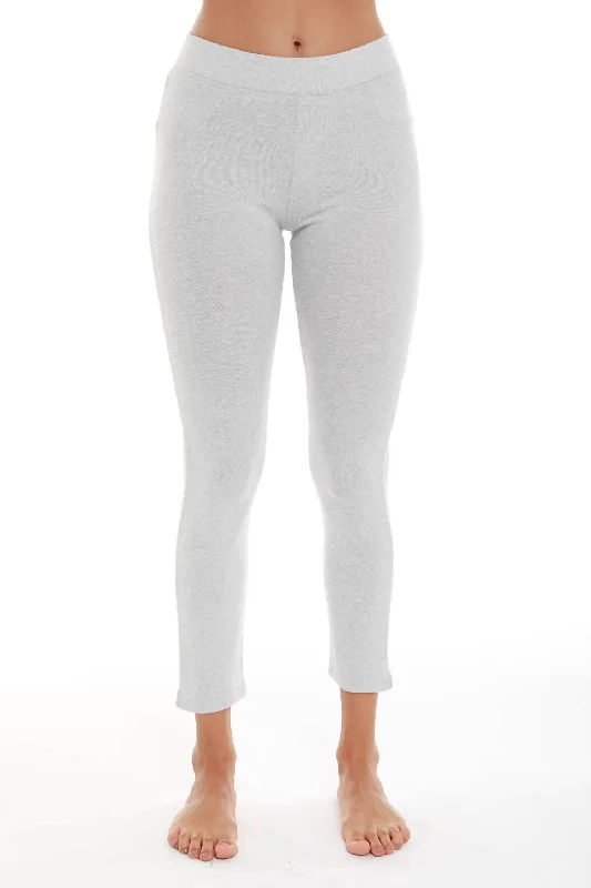 Unleash Your Trend Driven Style Kashmira Capri Pant In Gray