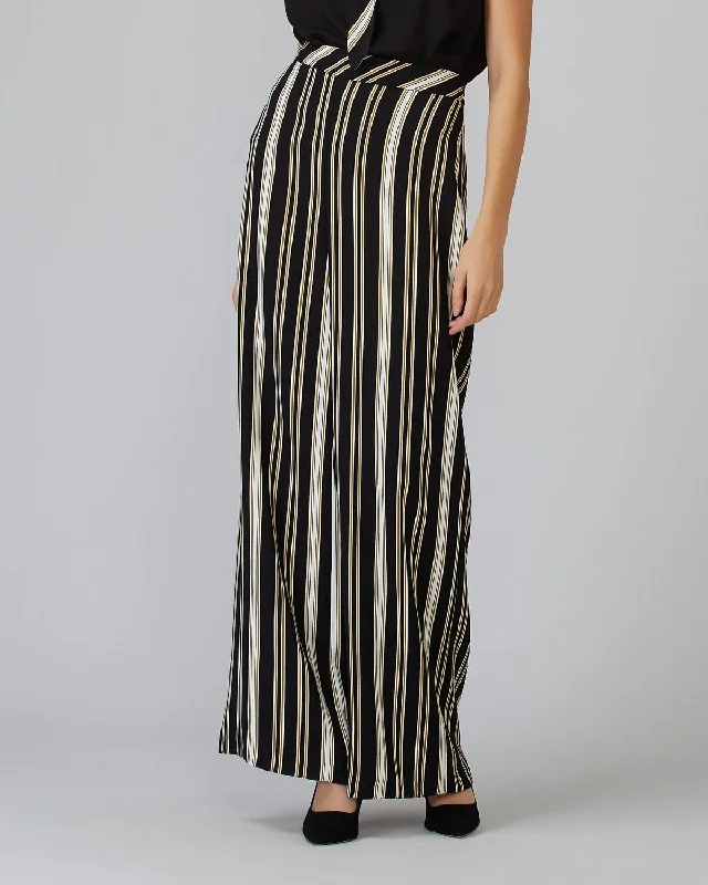 Chic And Trendy Wide Leg Pant In Black/white/gold