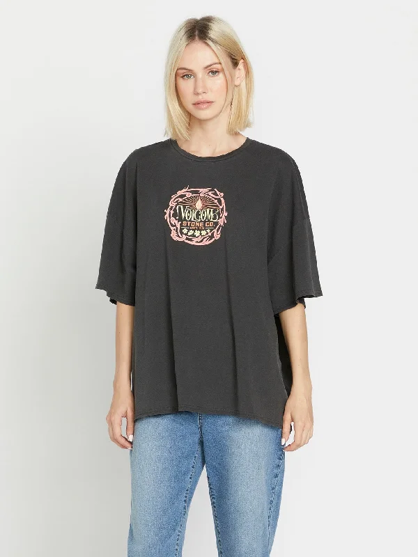 Trendy And Individual Women's Fashion My Guys Tee - Black