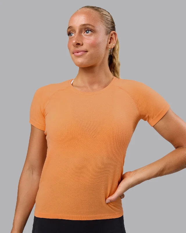 Vibrant Femme Fashion AeroFLX+ Seamless Tee - Cantaloupe/Cantaloupe