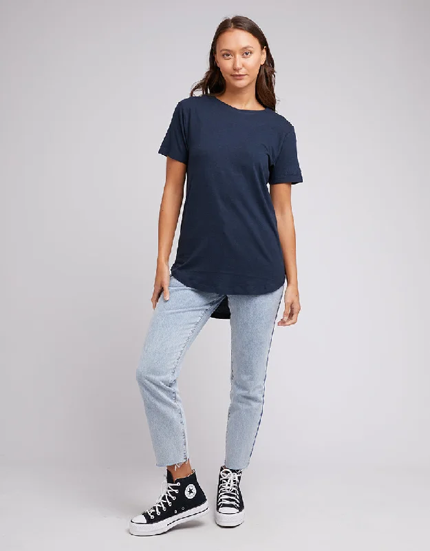 Trendy Threads Silent Theory Aspen Tee Navy