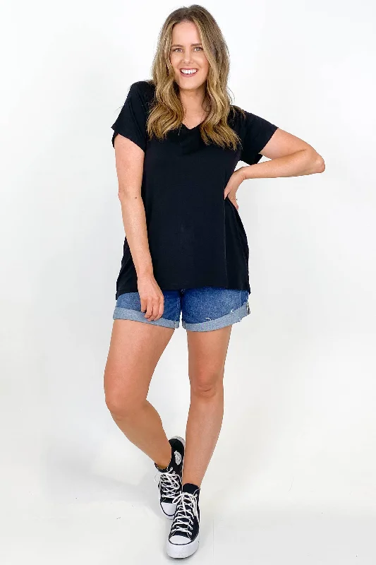 Chic Trends Unveiled Betty Basics Matilda Tee Black